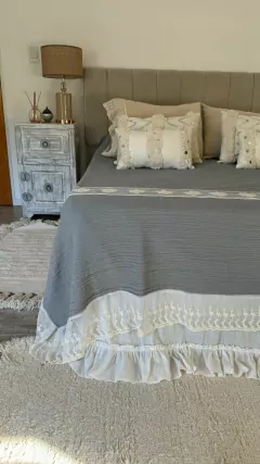 Cubrecama Tulia gris (TEX260)