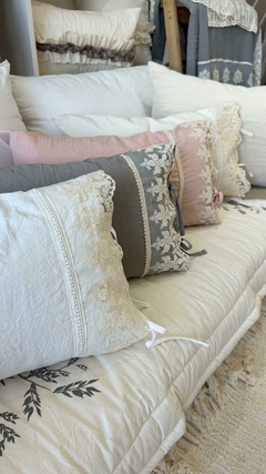 Almohadón Chloe (TEX228) - La Fontana Deco