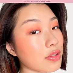 Stay Vulnerable Melting Blush - Blush Cremoso - Cor Nearly Mauve | RARE BEAUTY