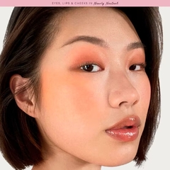 Stay Vulnerable Melting Blush - Blush Cremoso - Cor Nearly Neutral - 5g | RARE BEAUTY