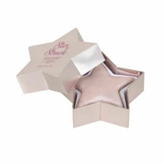 Star Struck Highlighter- Iluminador em pó - 3,5g | REVOLUTION