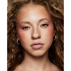 Gloss Bomb Oil - Luminizing Lip Oil N` Gloss - Óleo e Gloss Labial - Cor: Superfine Suga - 9ml | FENTY BEAUTY