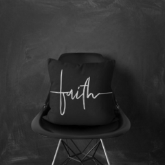 Capa de Almofada Deus 45x45 - comprar online