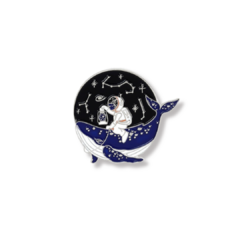 Pin astronauta ballena galaxia