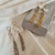 Brinco trevo tassel
