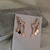 Earcuff navetes medalhinhas + mini cristais - loja online