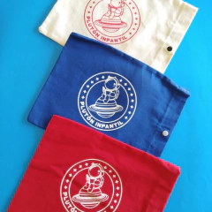 Funda portalibros Plutón Infantil en internet