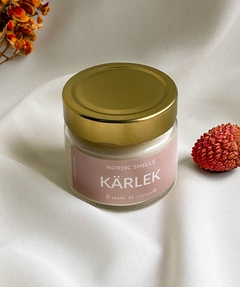 Vela Aromática Kärlek 145g (Aroma de Lichia)