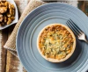 QUICHE Cebola Com Nozes e Gorgonzola (Branca - 4 unid)