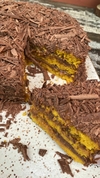 BOLO DE CENOURA COM BRIGADEIRO - GRANDE SOB ENCOMENDA