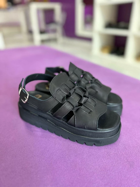 SANDALIA SHAKIRA TAP CUERO NEGRO