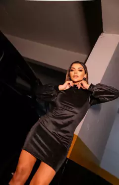 Imagem do vestido thalita veludo
