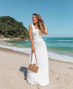 Conjunto Resort na internet