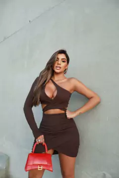 Vestido Mantra na internet