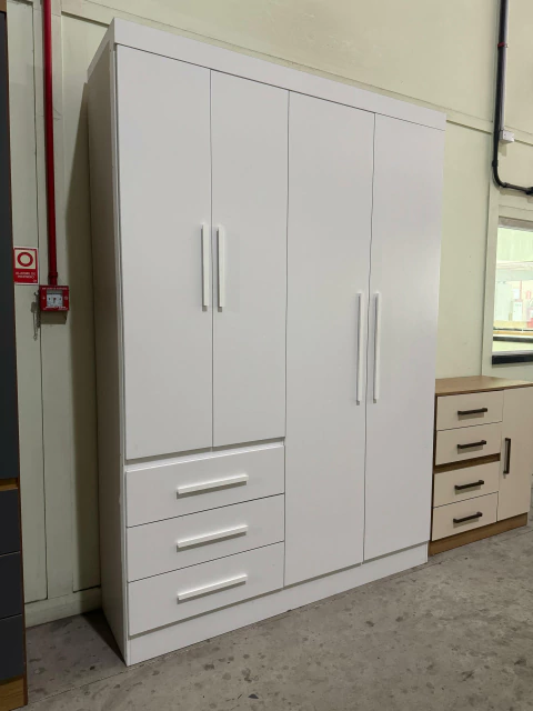 Guarda roupas de casal 4 portas 3 gavetas de 1,60 100%MDF MP cor 03 - comprar online