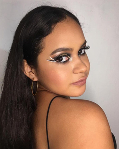 Banner de la categoría MAQUILLAJE Y PEINADO.