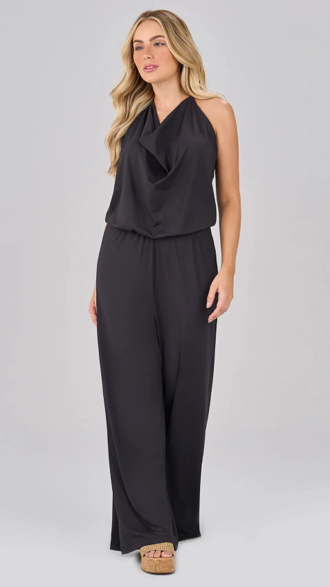 Saida Macacao Pantalona Preto