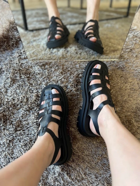 Sandália Augusta preta