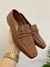 Mocassim Couro Caramelo Enfeite Trançado - comprar online