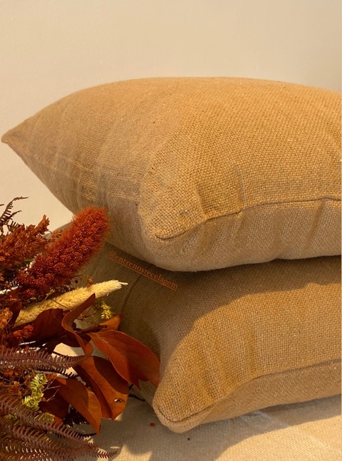 Capa de Almofada Rústica 40X40cm Caramelo - comprar online