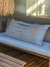 Almohadon con manijas de cuero 140x70