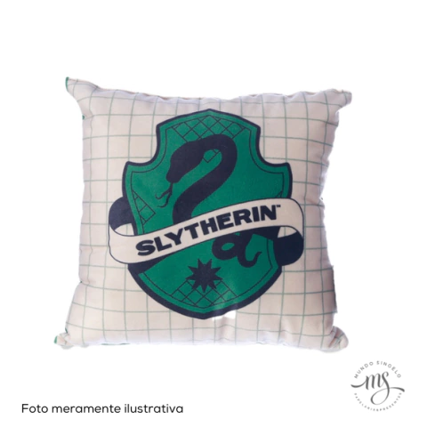 Almofada de Veludo Sonserina Xadrez 25x25cm - Zona Criativa