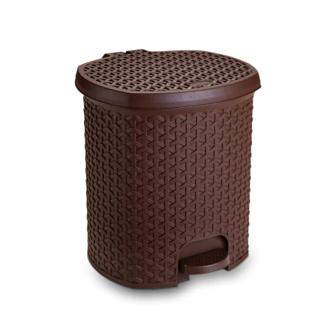 Lixeira Com Pedal Rattan Cozinha e Banheiro 6 Litros 23x35x25cm Café - Plasnorthon