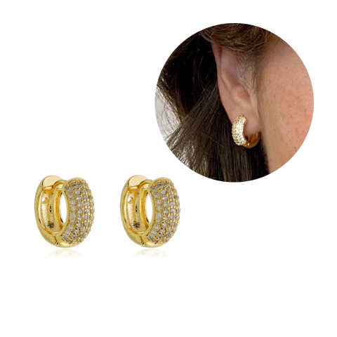 Argola de Clique Cravejada Ampla Ouro