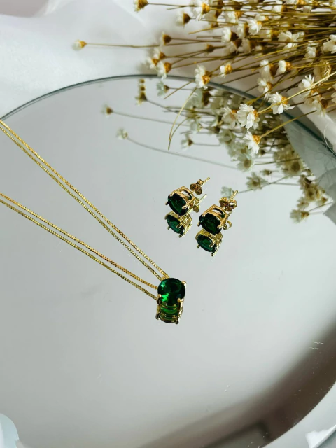 Conjunto Ponto de Luz Zircônia Ouro - comprar online