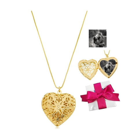 Colar Relicário Coração Vazado Ouro