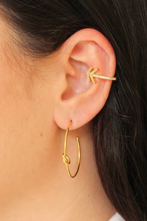 Brinco Meia Argola Nó Banhado a Ouro 18k