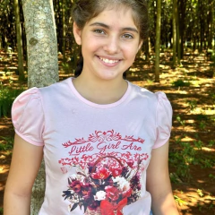 Blusa Luna na internet