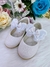 Sapatinho Bebê Branco Com Glitter e Lacinho Luxo - comprar online