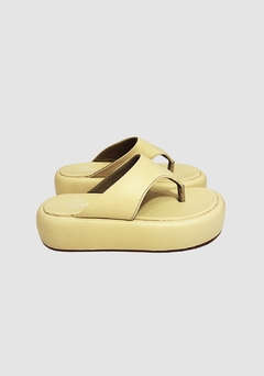 Candy amarelo manteiga