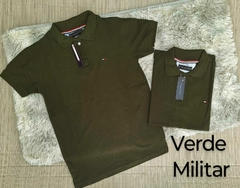 Playera polo de caballero color verde militar