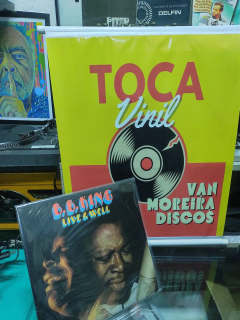 BB KING - LIVE & WELL - comprar online