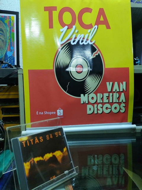 TITÃS - 84 94 (Um)
