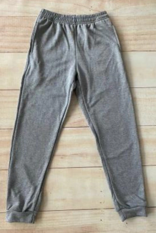 Jogging gris oscuro frisa