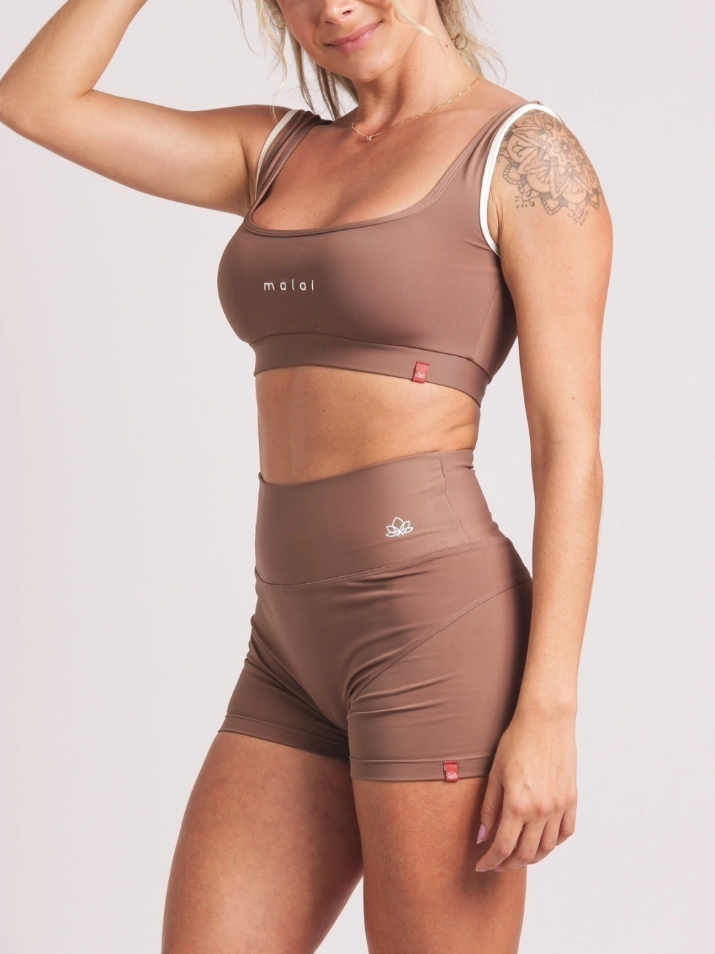 TOP RETO RITA MOCHA