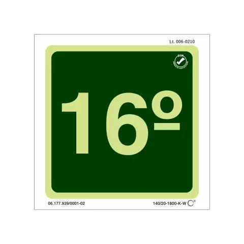 Placa de sinalização fotoluminescente indicando o 16º andar, com fundo verde e números em destaque.