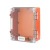 Caixa plástica multiúso IP66 na cor laranja, ideal para proteção de alarmes de incêndio.