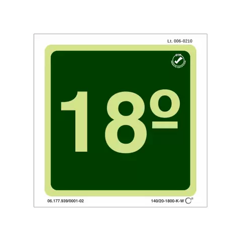 Placa de sinalização fotoluminescente indicando o 18º andar, com fundo verde e números claros.