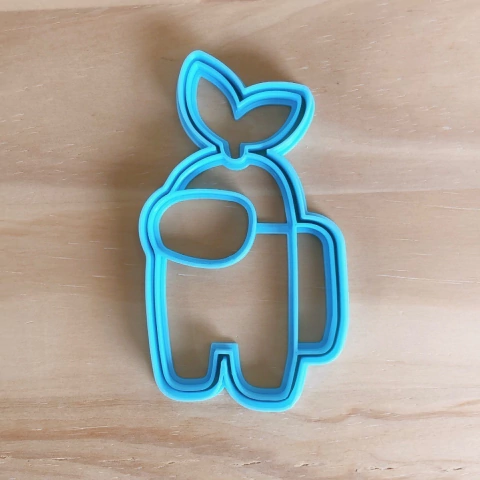 Among Us 5 - Hojitas planta