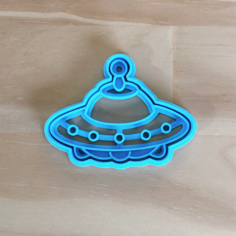 Astronauta 4 - Nave Espacial OVNI