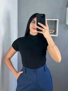 Blusa gola alta Ribana - comprar online