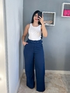 Calça pantalona alfaiataria c/ cinto