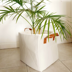 Contenedor cuadrado gris perla 28x28x28 - comprar online