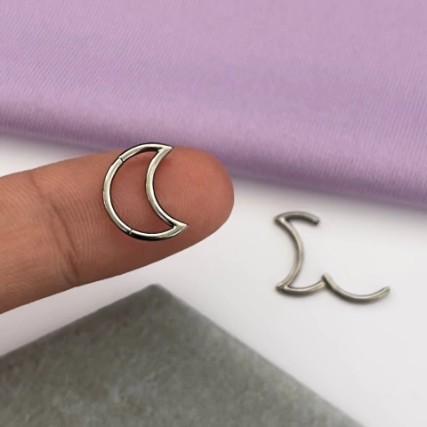 Piercing Titânio Lua