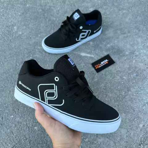 Tênis Freeday Sense Preto Branco