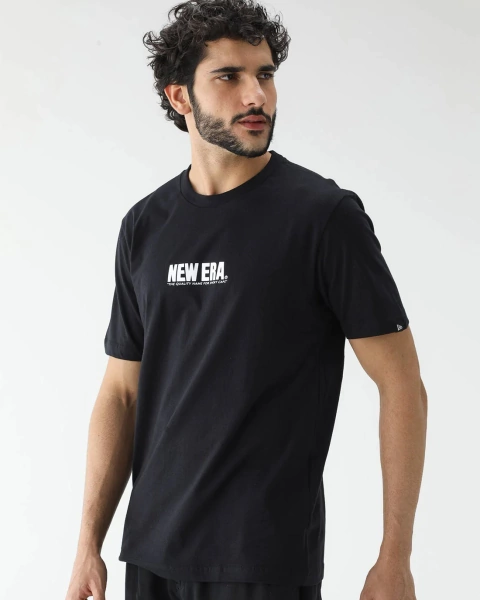 Camiseta New Era Reta Logo Preta